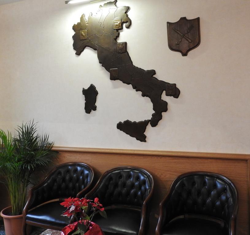 Aparthotel Italia Люксембург Экстерьер фото
